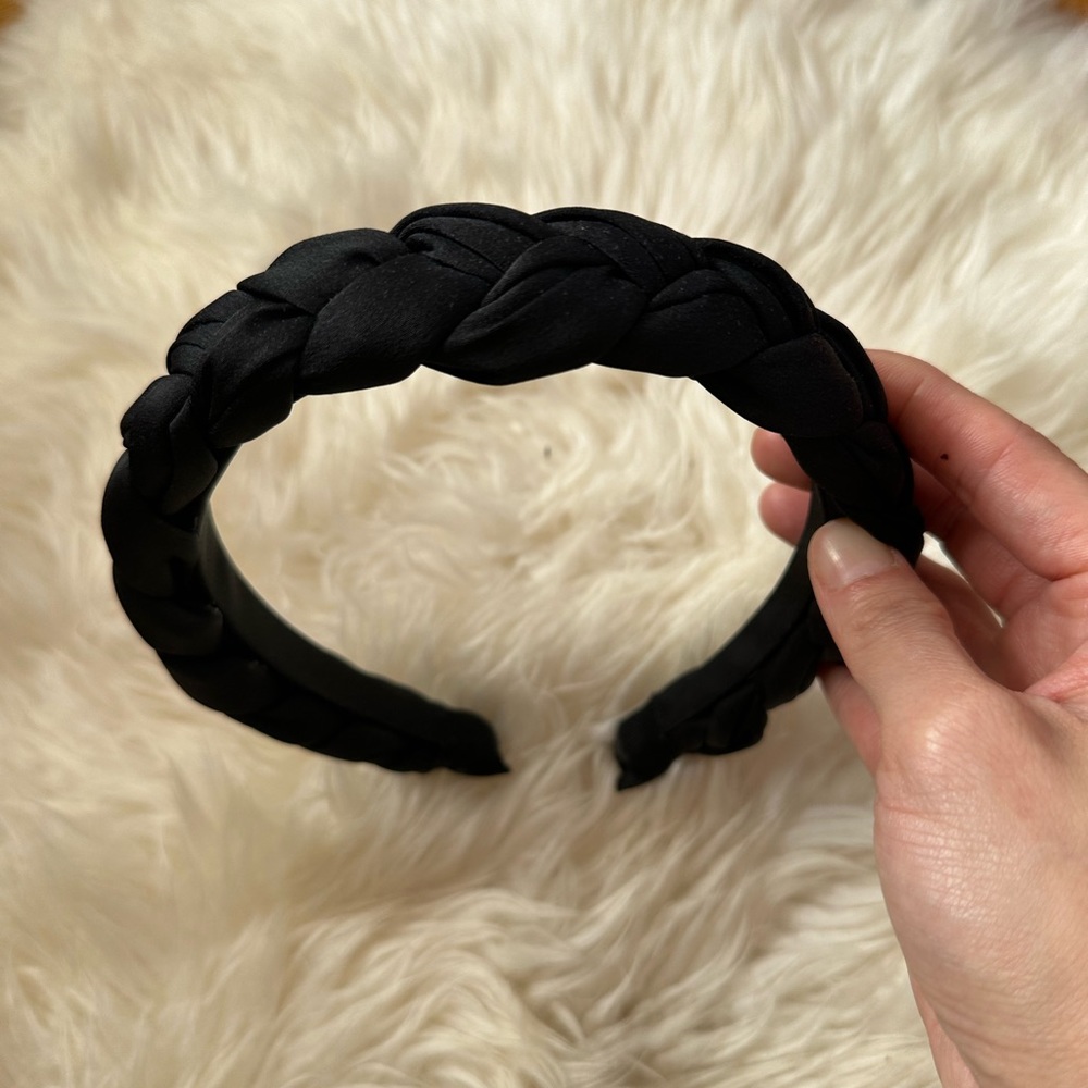 Elegant hair clips